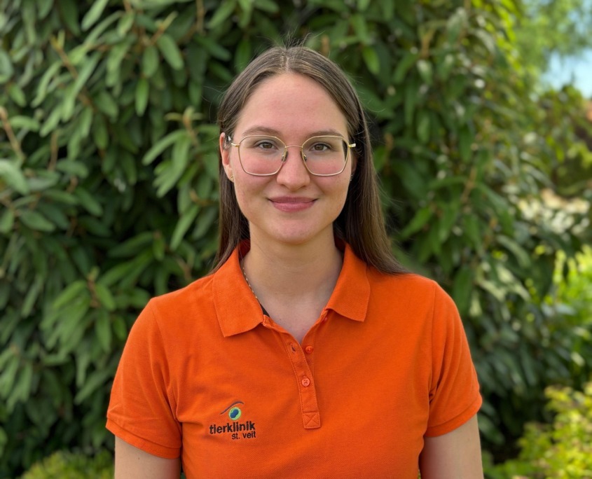 Dr. Lena Schafzahl